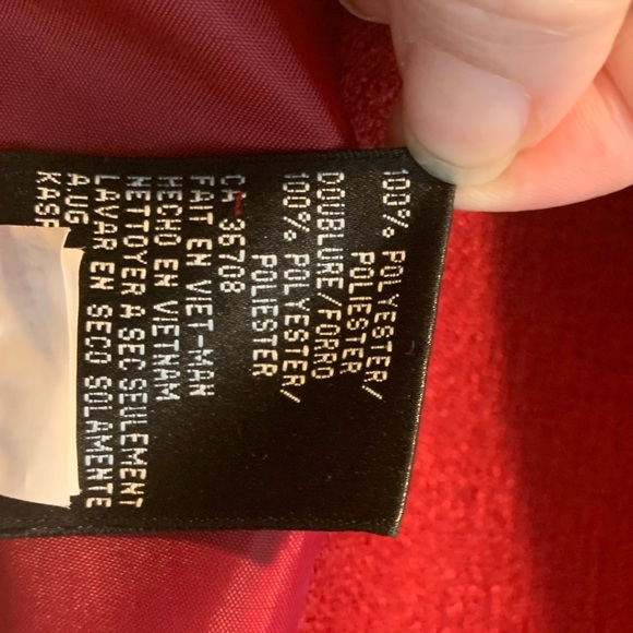 Le Suit Red Suit. - Picture 5 of 6